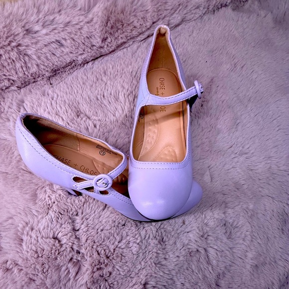 Chase + Chloe Shoes - 7 1/2